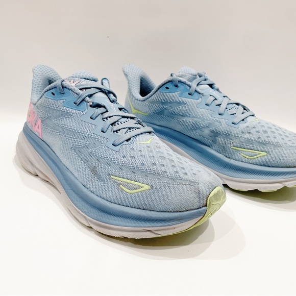 Hoka Clifton Sneakers Womens size 8.5 - Picture 2 of 10